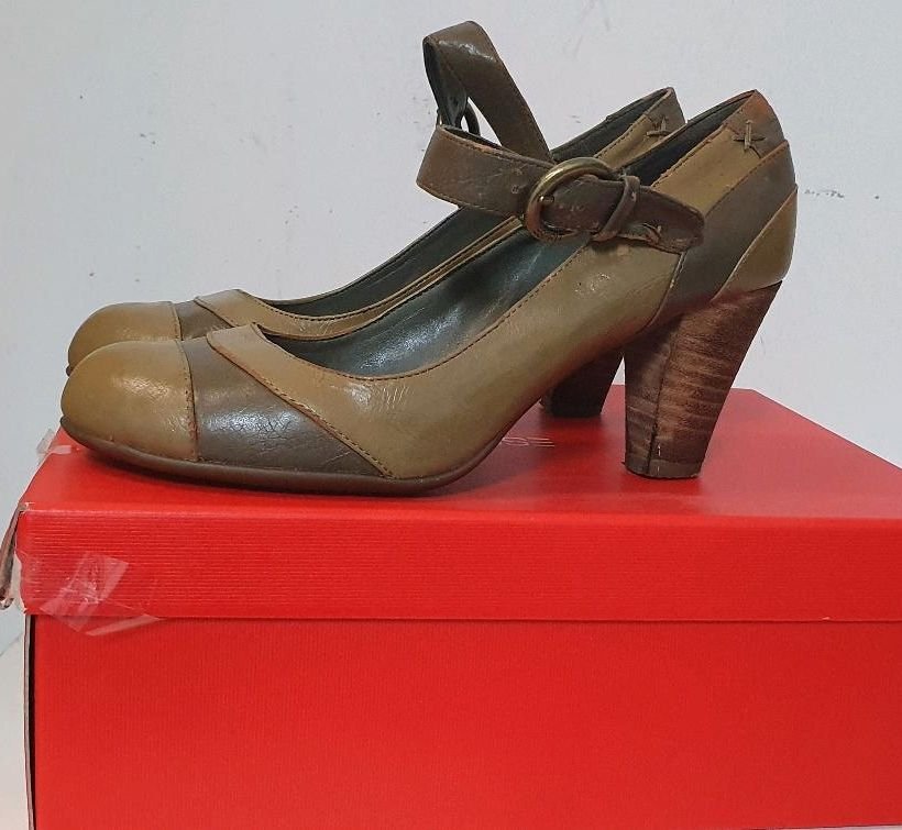 Esprit Pumps Gr.37