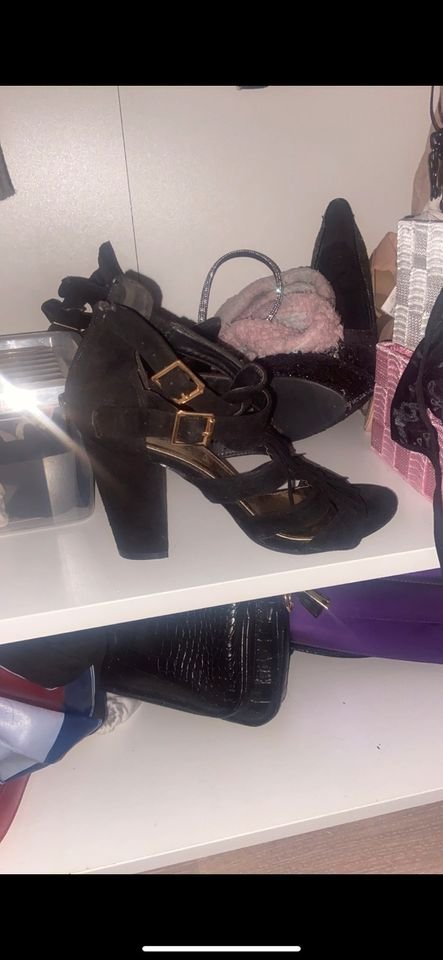 Starker Schweißgeruch - Artikel für erregende Momente