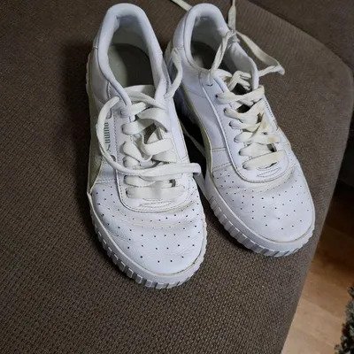 Puma Sneaker für Männer, getragen